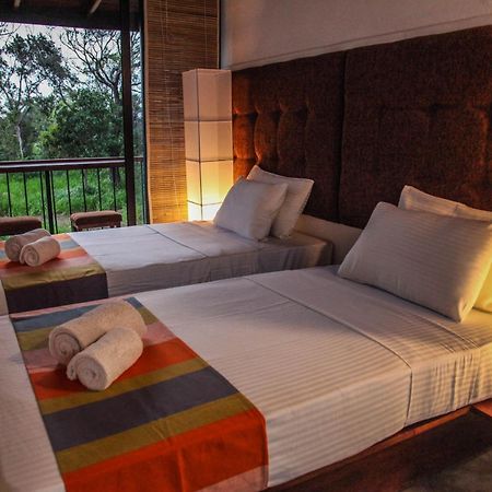 Sigiriya Wewa Addara Hotel - Hotel By The Lake Екстериор снимка