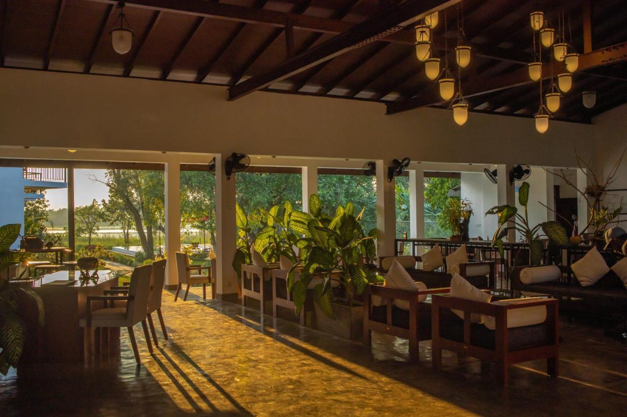 Sigiriya Wewa Addara Hotel - Hotel By The Lake Екстериор снимка