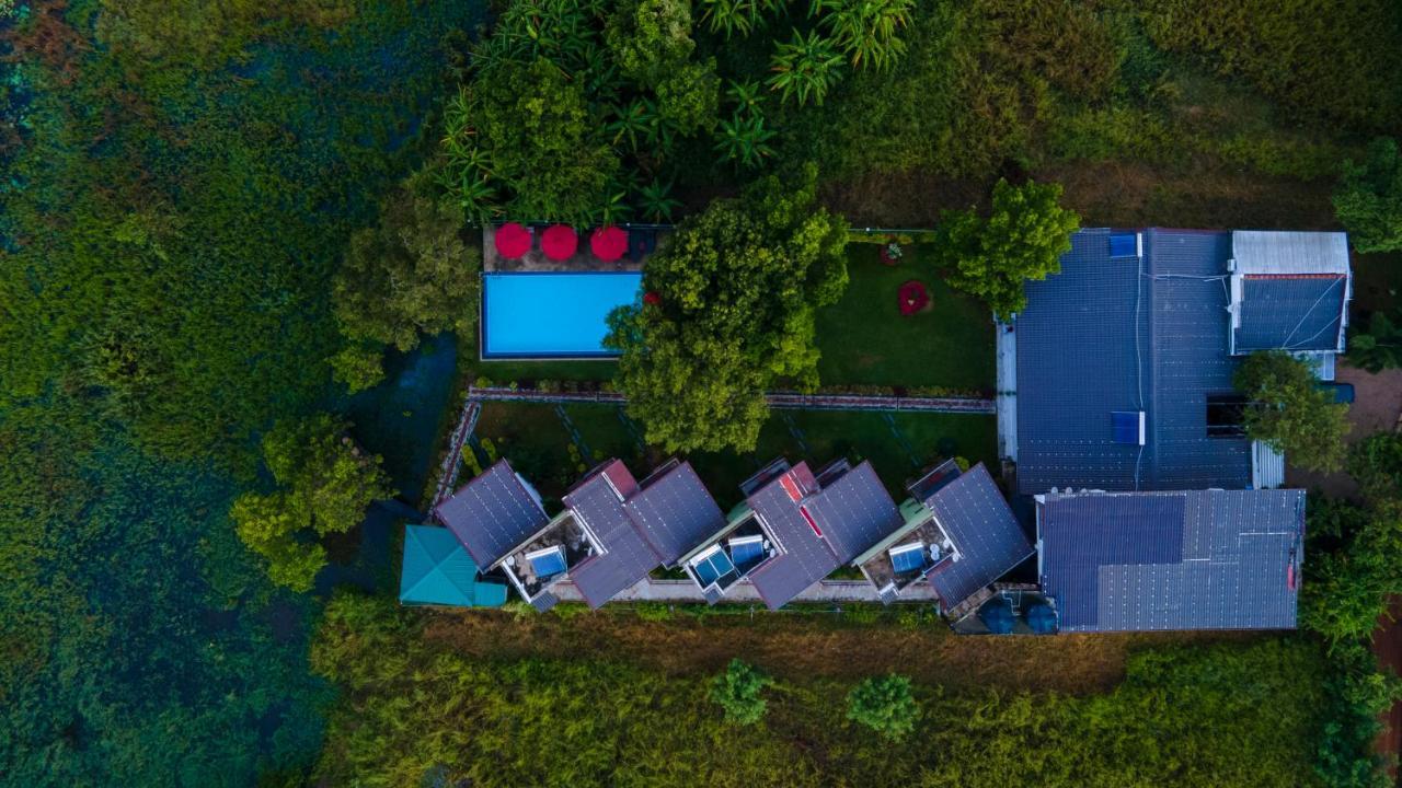 Sigiriya Wewa Addara Hotel - Hotel By The Lake Екстериор снимка