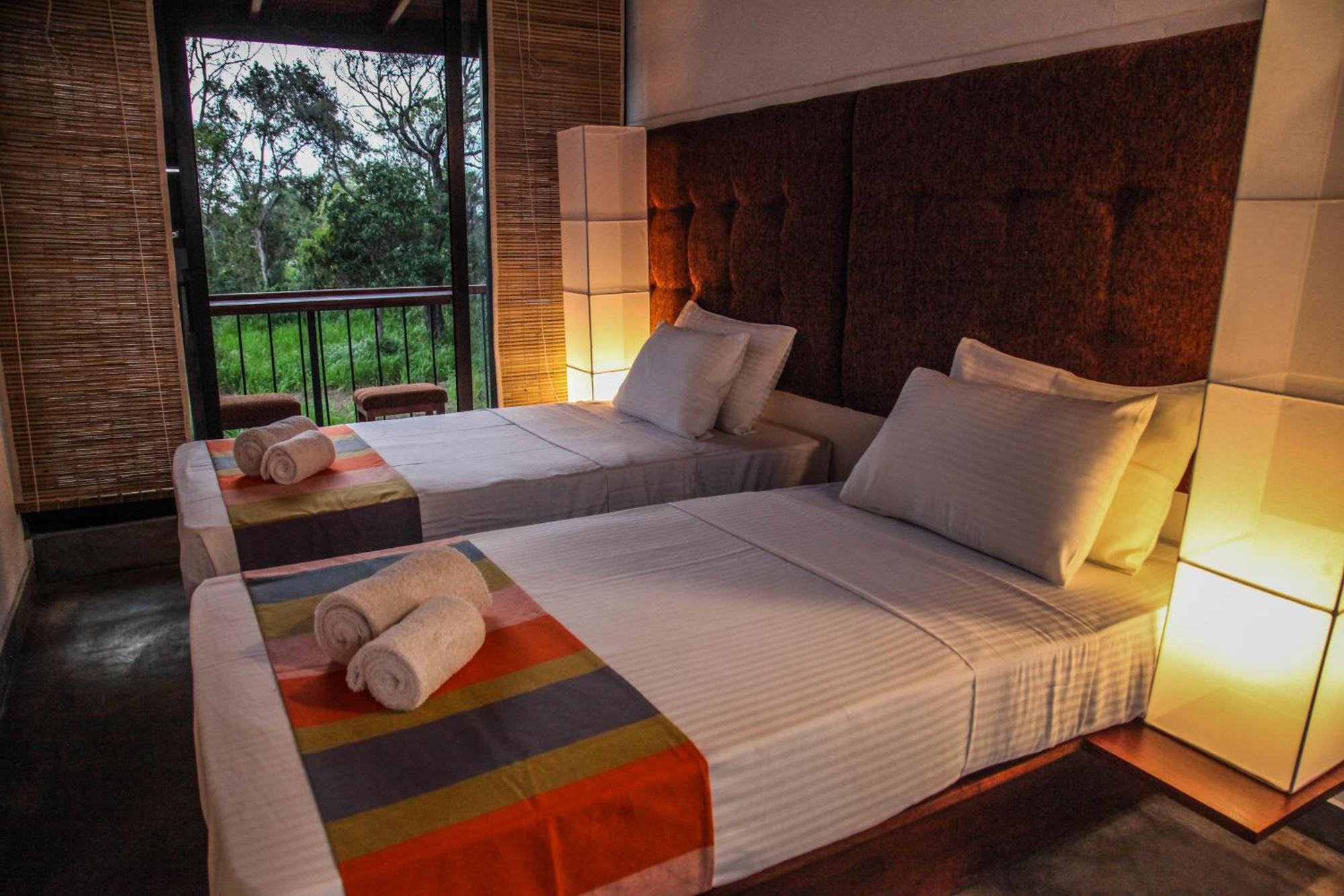 Sigiriya Wewa Addara Hotel - Hotel By The Lake Екстериор снимка