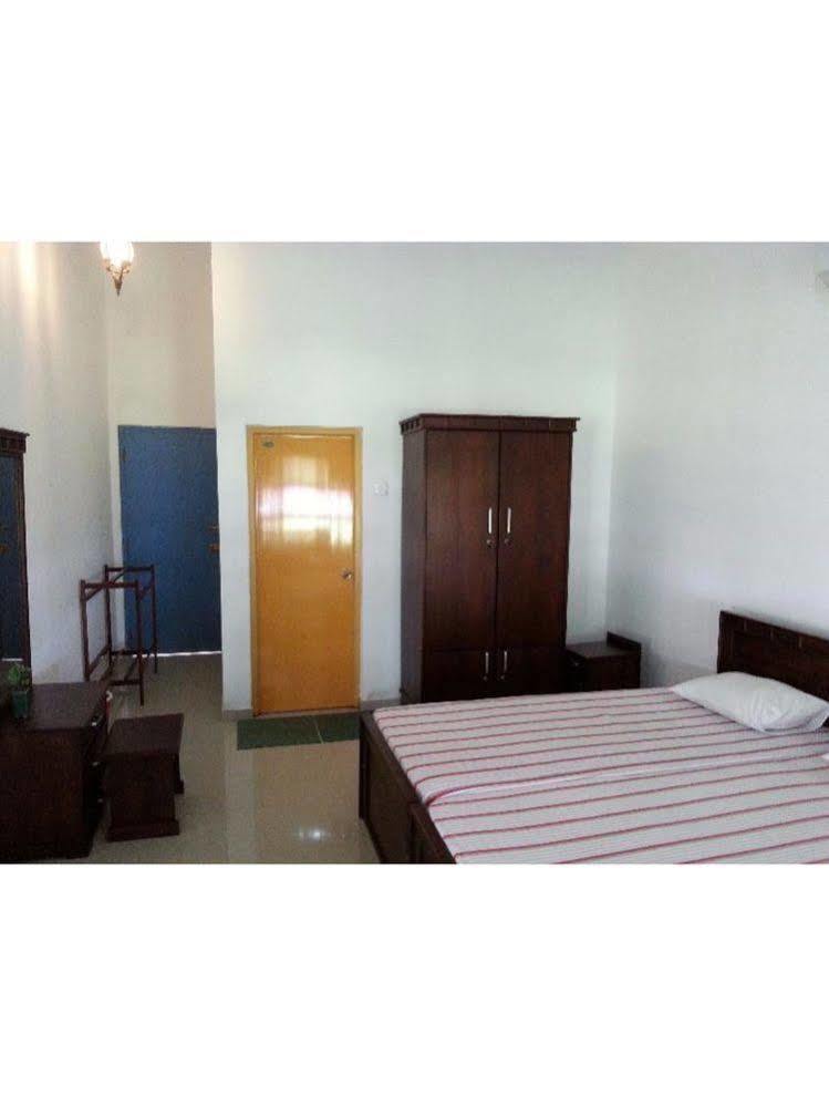 Sigiriya Wewa Addara Hotel - Hotel By The Lake Екстериор снимка