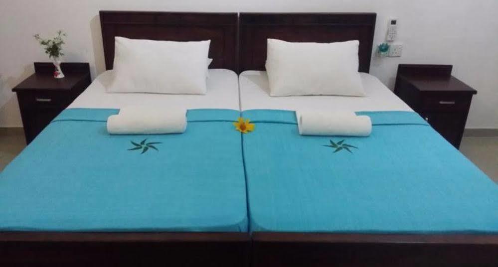 Sigiriya Wewa Addara Hotel - Hotel By The Lake Екстериор снимка