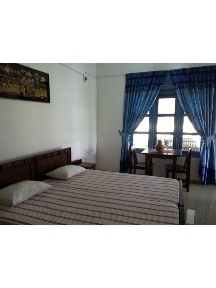 Sigiriya Wewa Addara Hotel - Hotel By The Lake Екстериор снимка